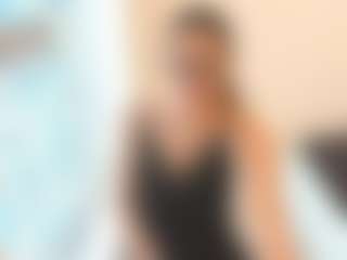 18perfecttits's Live Sex Cam Show