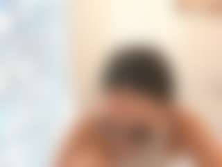 18perfecttits's Live Sex Cam Show