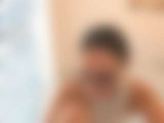 Live cam show with 18perfecttits - Amateur on livesuperchat.net