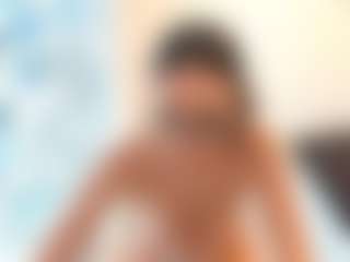 18perfecttits's Live Sex Cam Show