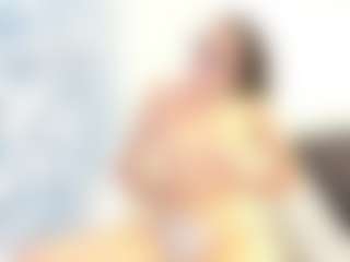 18perfecttits's Live Sex Cam Show