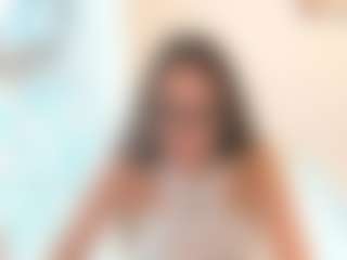 18perfecttits's Live Sex Cam Show