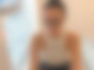 18perfecttits's Live Sex Cam Show