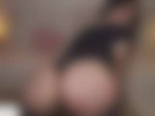 itscammieee's Live Sex Cam Show