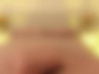 riley-bensongh's Live Sex Cam Show