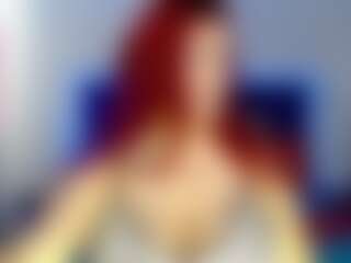 Giulia's Live Sex Cam Show
