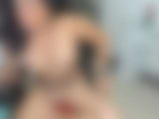 Live cam show with samyferrermature - Wife on Camsoda