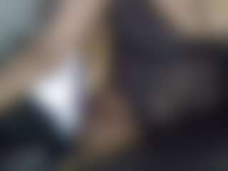Caylenge's Live Sex Cam Show