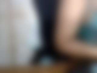 Caylenge's Live Sex Cam Show