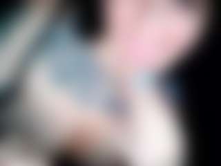 Live cam show with camdoll4u - Curvy Toys on CamSextacy
