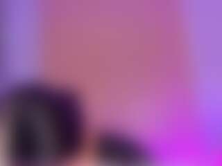 Live cam show with GIGGY - Seduction on crypto-cams