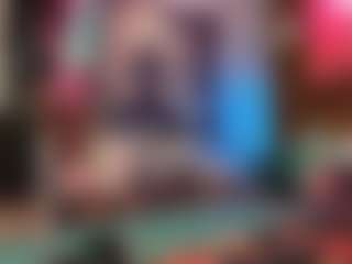 JuiceyGash's Live Sex Cam Show