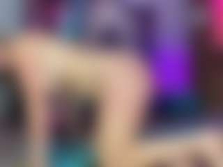 JuiceyGash's Live Sex Cam Show