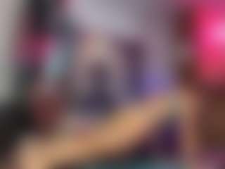 JuiceyGash's Live Sex Cam Show