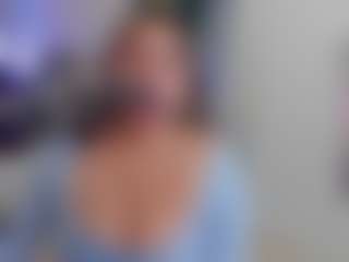 Live cam show with Karol-page - Fuck Machine on livesuperchat.net