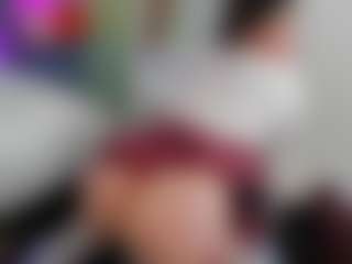 KarolPage MILF webcam performer live streaming