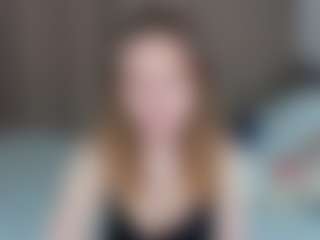 Live cam show with Linda - Brown Hair on Milfs Live
