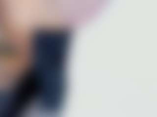 Live cam show with Linda - Doggy on Camsoda