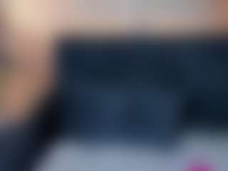 Live cam show with Linda - Gray Eyes on Dolls Live