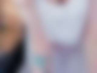 Live cam show with Linda - Legs on Camming Site
