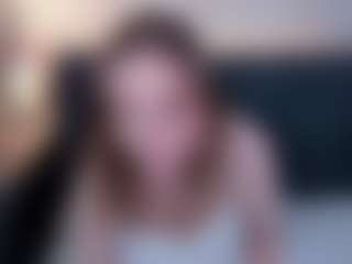 Live cam show with Linda - Gray Eyes on Camsoda