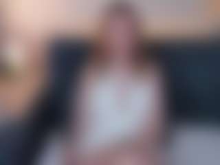 Live cam show with Linda - Doggy on Gym Cam Girls
