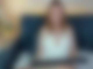 Live cam show with Linda - Gray Eyes on Strip Flash - Live Sex Shows