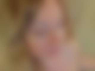 Live cam show with AliceSweety - Red Hair Granny on livesuperchat.net
