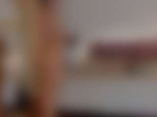 Live cam show with SunnyLeonz - Anal Toys on Camiplay Live