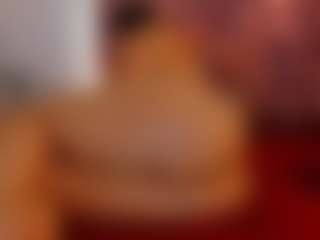 Live cam show with SunnyLeonz - Solo on CamSextacy