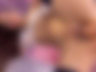 Show de cam en direct avec Crystallana - Wife sur Camsoda