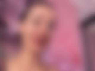 Live cam show with Crystallana - Strip on CSO-WL