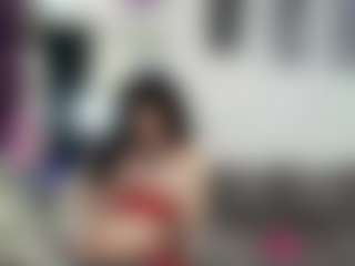 Live cam show with Ginna-doll - Black Hair on Dare Cams