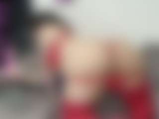 Live cam show with Ginna-doll - Average on Camming Site