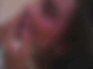 Soyalanaa's Live Sex Cam Show