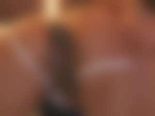 Soyalanaa's Live Sex Cam Show