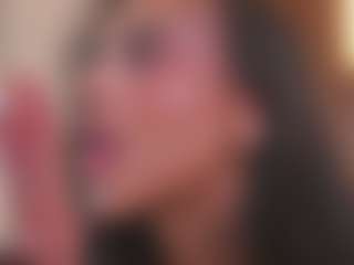 Soyalanaa's Live Sex Cam Show