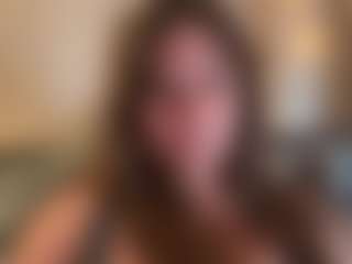 Live cam show with Pantiesofthefae - Teasing on TeamSkeetLive