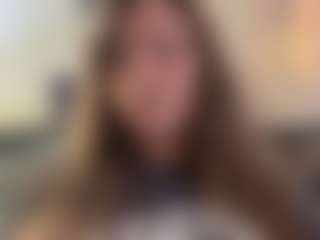 Live cam show with Pantiesofthefae - Teasing on slutload