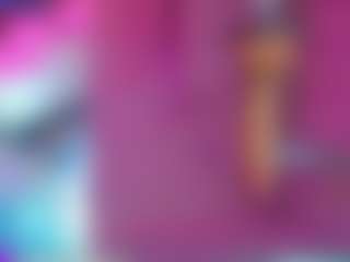 Live cam show with Miss Pawi - Machine on realtime-chat