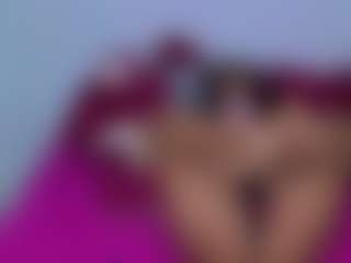 Live cam show with charlote-sweett - Blue Eyes on Mixed Magazine Live