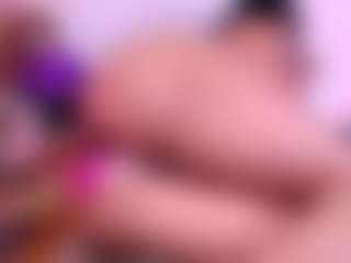 Live cam show with veruzca27 - Spank on LiveSexCams6