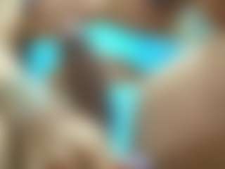 Live cam show with BARBIE-BROWN - Average on Camsoda
