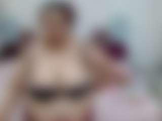 Live cam show with marianabbw - Middle Aged on camwithhim.com