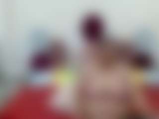 Live cam show with marianabbw - Middle Aged on Lustler