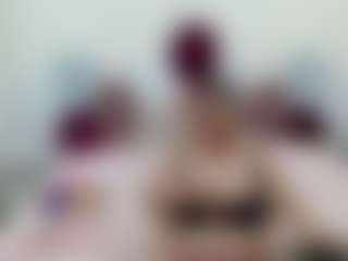 Live cam show with marianabbw - Middle Aged on StripNow
