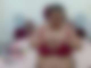 Live cam show with marianabbw - Middle Aged on hotwifechat.live