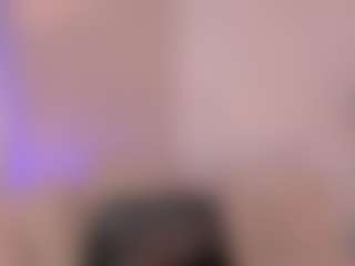 Live cam show with MollySunders - Strip on Camsoda