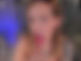 Live cam show with MollySunders - Blonde Hair Petite on TeamSkeetLive