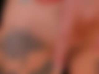 Live cam show with MollySunders - Bedroom on Camsoda